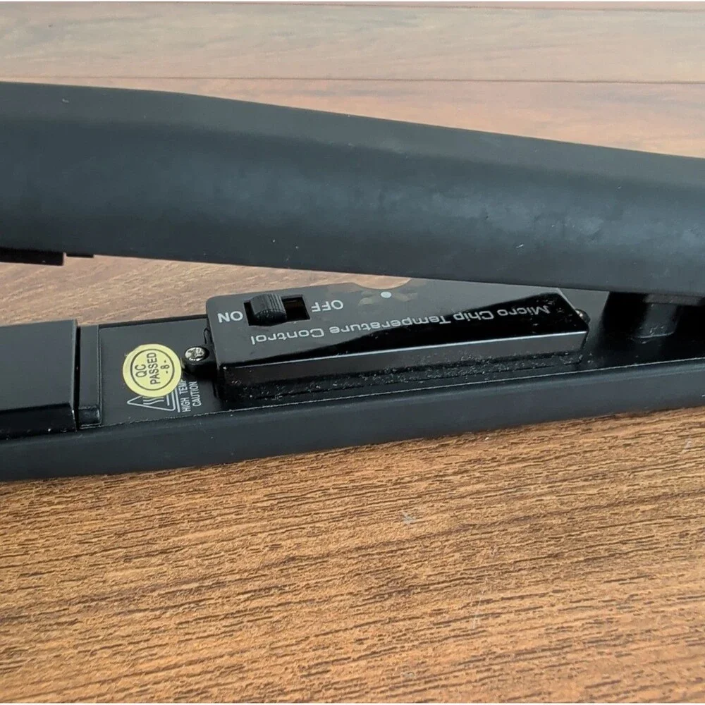 Cortex Beauty Flat Iron Hair Straightener Adjustable 450°F CB-SOLOFI-BLKR Black